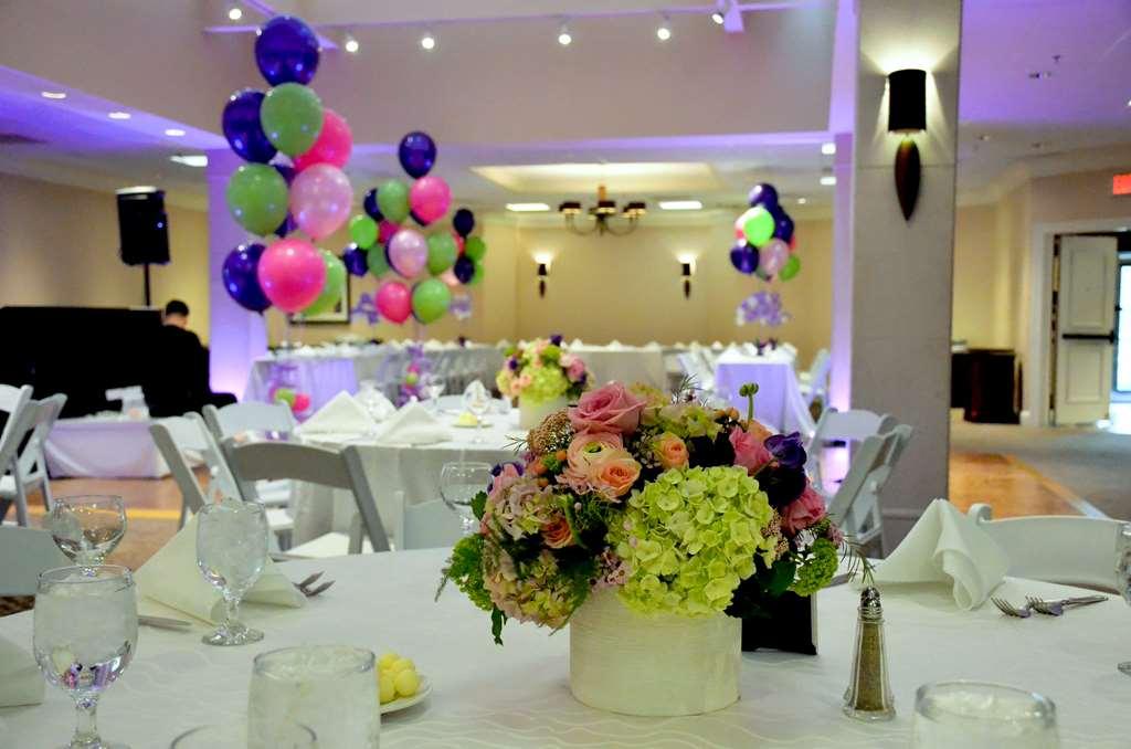 Doubletree By Hilton Hotel Boston - Bedford Glen Facilidades foto